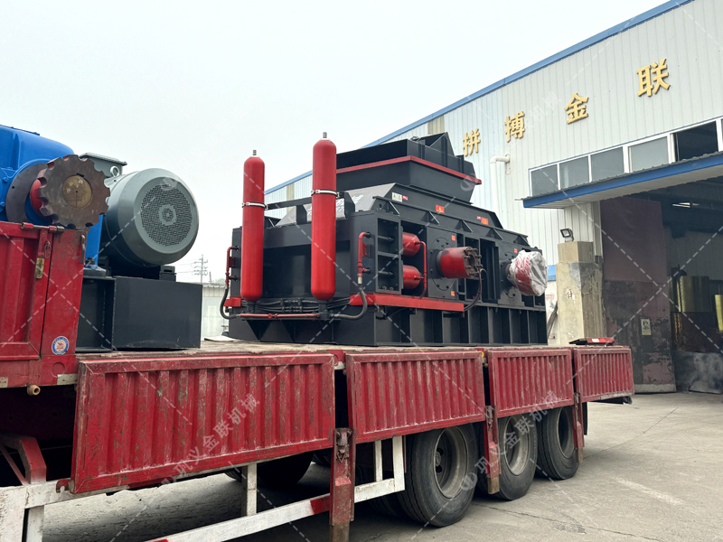 在生產(chǎn)線中，液壓對(duì)輥制砂機(jī)如何與其他設(shè)備有效配套？